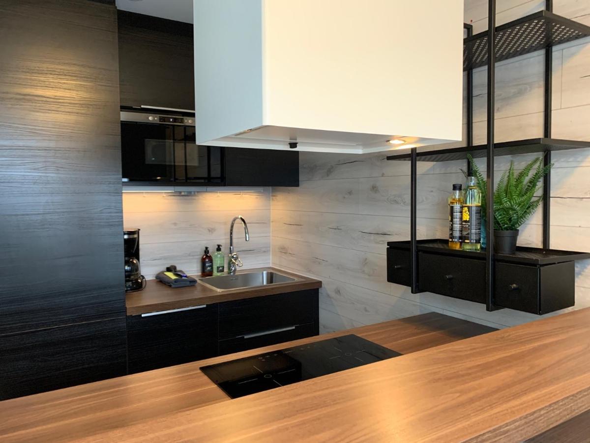 Are Travel - Center Apartment Bagian luar foto