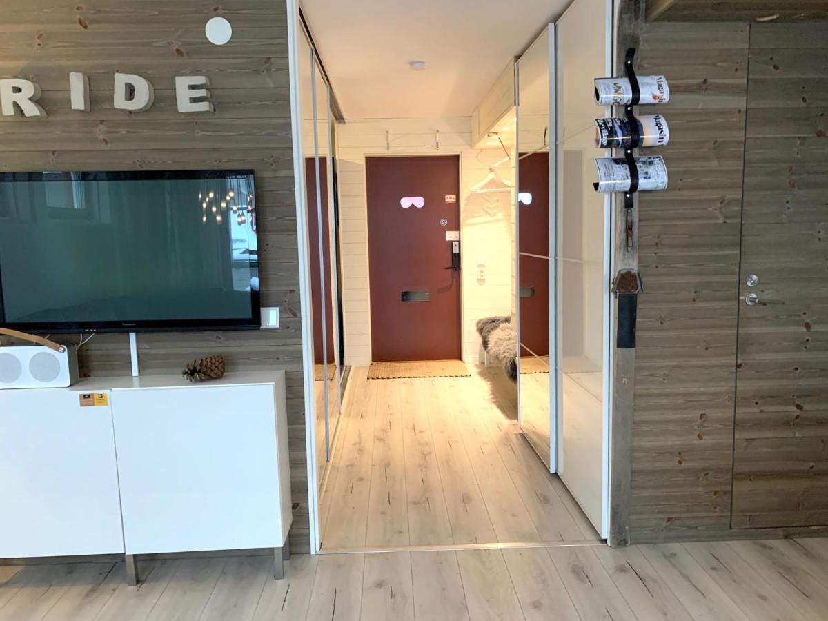 Are Travel - Center Apartment Bagian luar foto