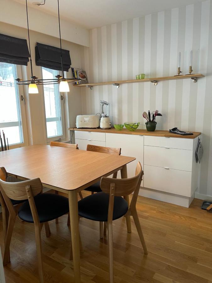 Are Travel - Center Apartment Bagian luar foto